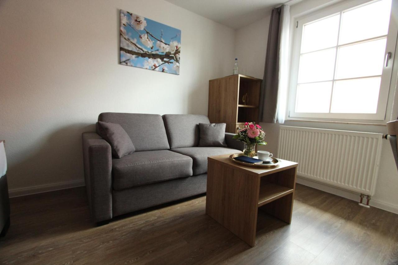 Hotel Adler Bad Friedrichshall Bagian luar foto