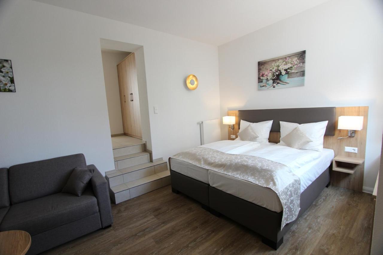 Hotel Adler Bad Friedrichshall Bagian luar foto